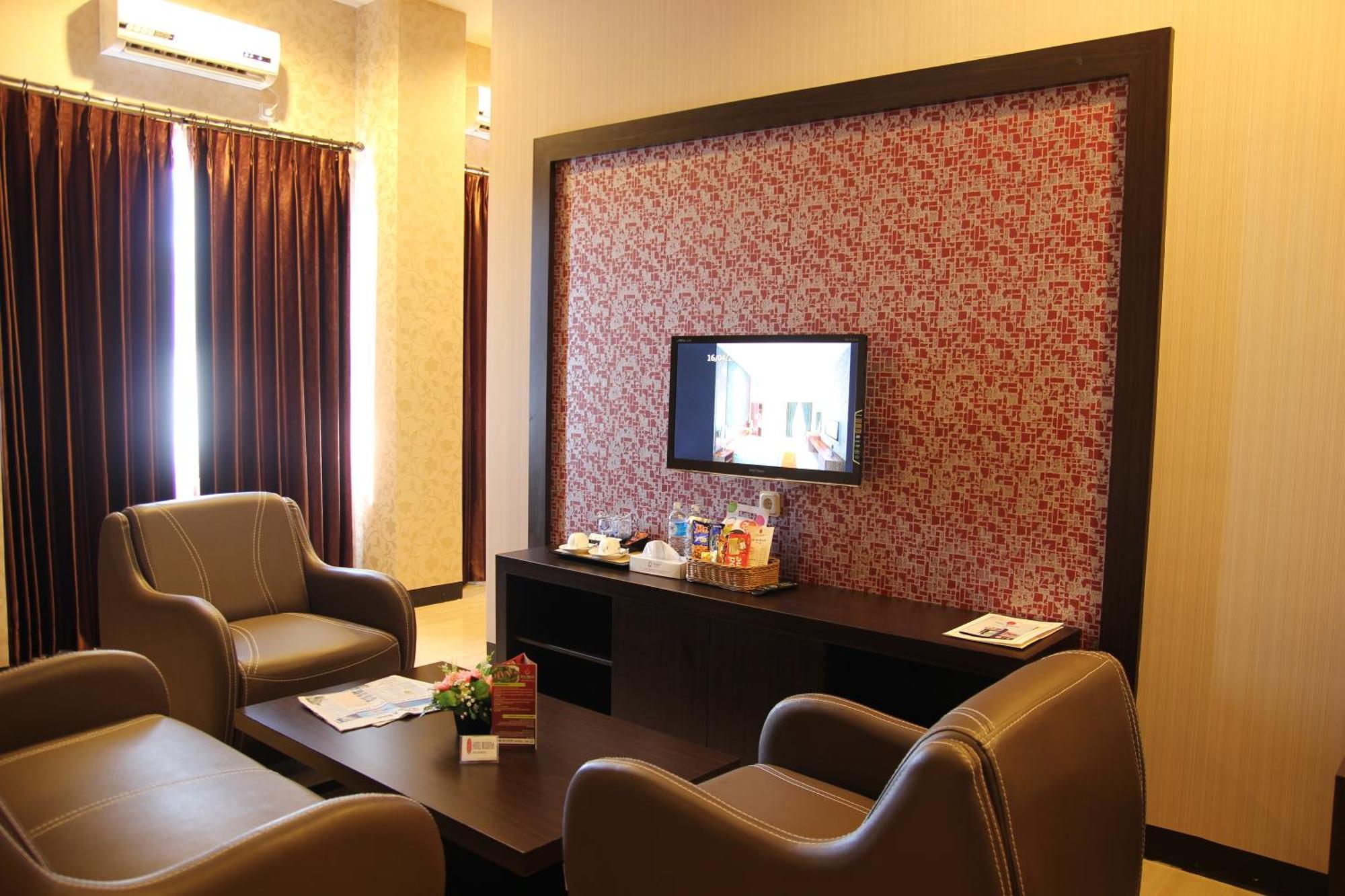 Hotel Roditha Banjarbaru Banjarmasin  Habitación foto