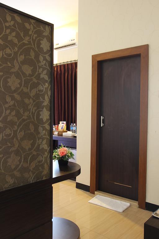 Hotel Roditha Banjarbaru Banjarmasin  Habitación foto